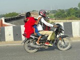 Jak wygląda jazda motocyklem w Indiach przez Himalaje? Początek Spotkania na Przełęczy